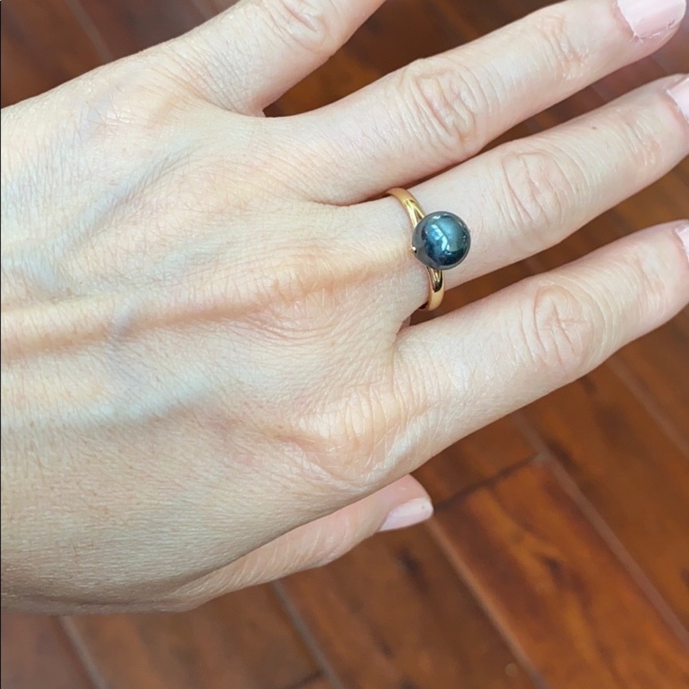 14k Solid Gold Black Pearl Ring - image 2